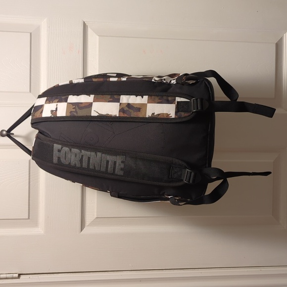Fortnite Backpack - Picture 6 of 13